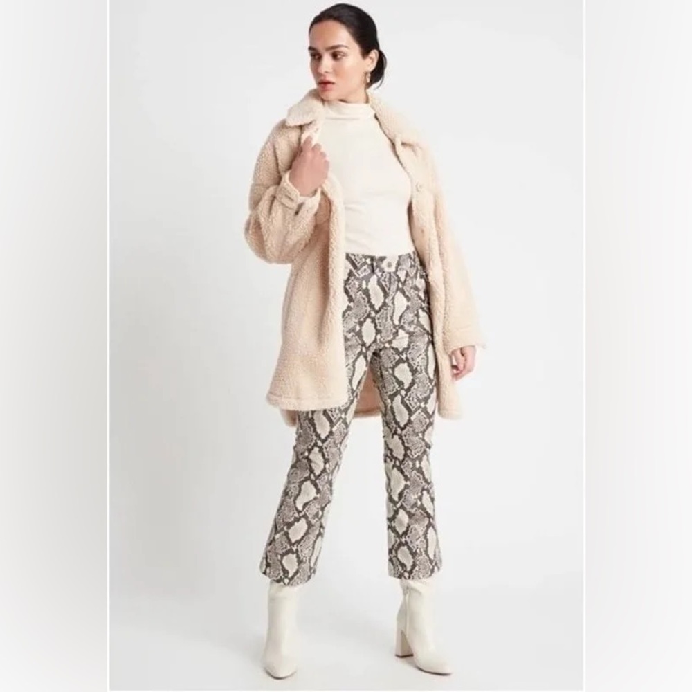 New Choosy Elizabeth Snake Print Faux Leather Cropped Pants Women’s Size 8